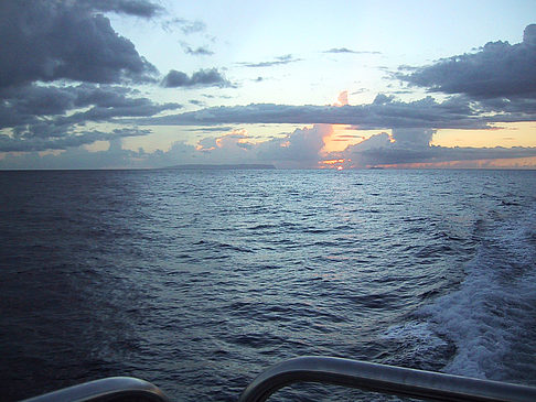 Sonnenuntergang über dem Meer von Kauai - Hawaii